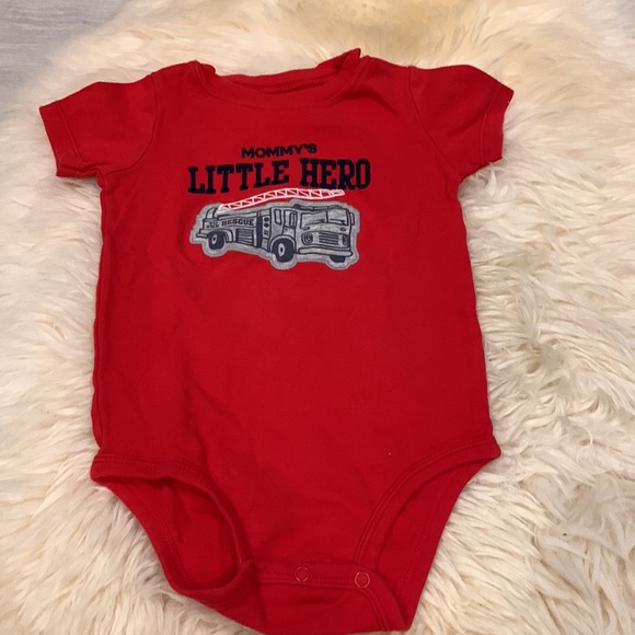 Carter’s Firetruck Matching Set Onesie and Sweatpants in Gray/Red size 24M - Picture 2 of 8